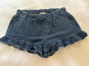 American Eagle Jean Ruffle Shorts
